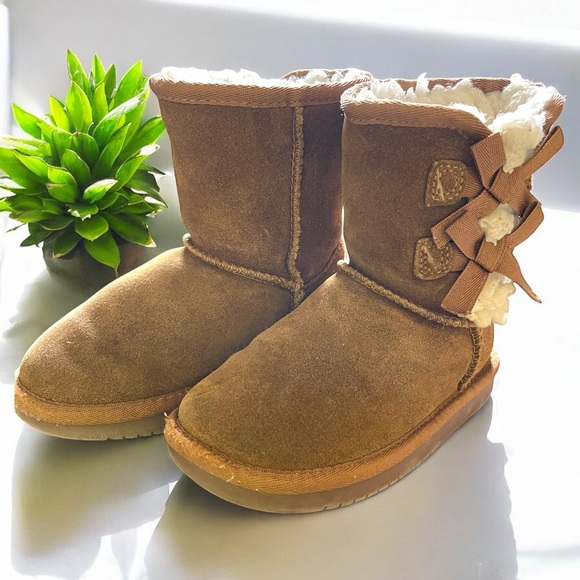 Koolaburra By UGG Kid’s Victoria Short Boots - Picture 15 of 16